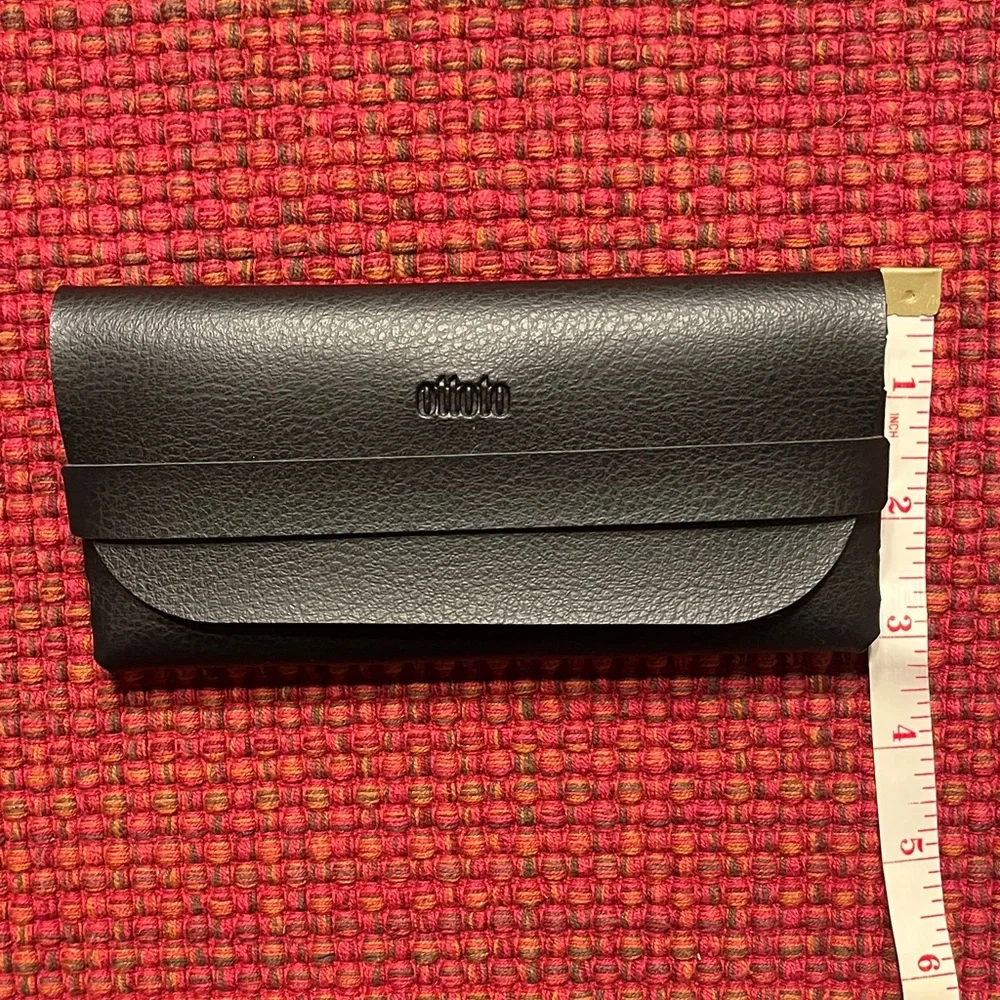 Ottoto Italian Black Glasses Case